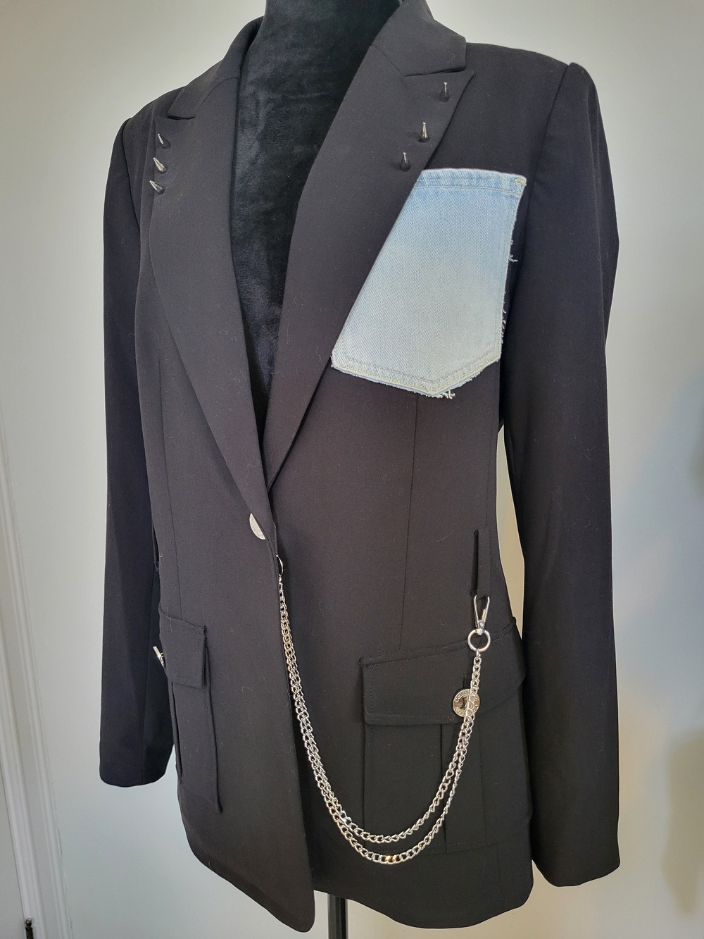 Black Tailored Blazer with Light Denim Pocket & Chain